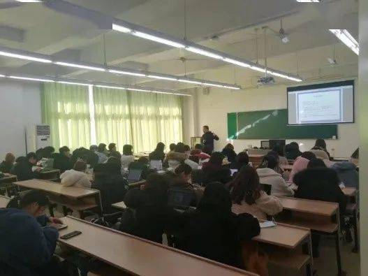 聚焦期末服務(wù)保障 院系與教輔部門聯(lián)動(dòng)調(diào)研推動(dòng)信息系統(tǒng)運(yùn)維優(yōu)化